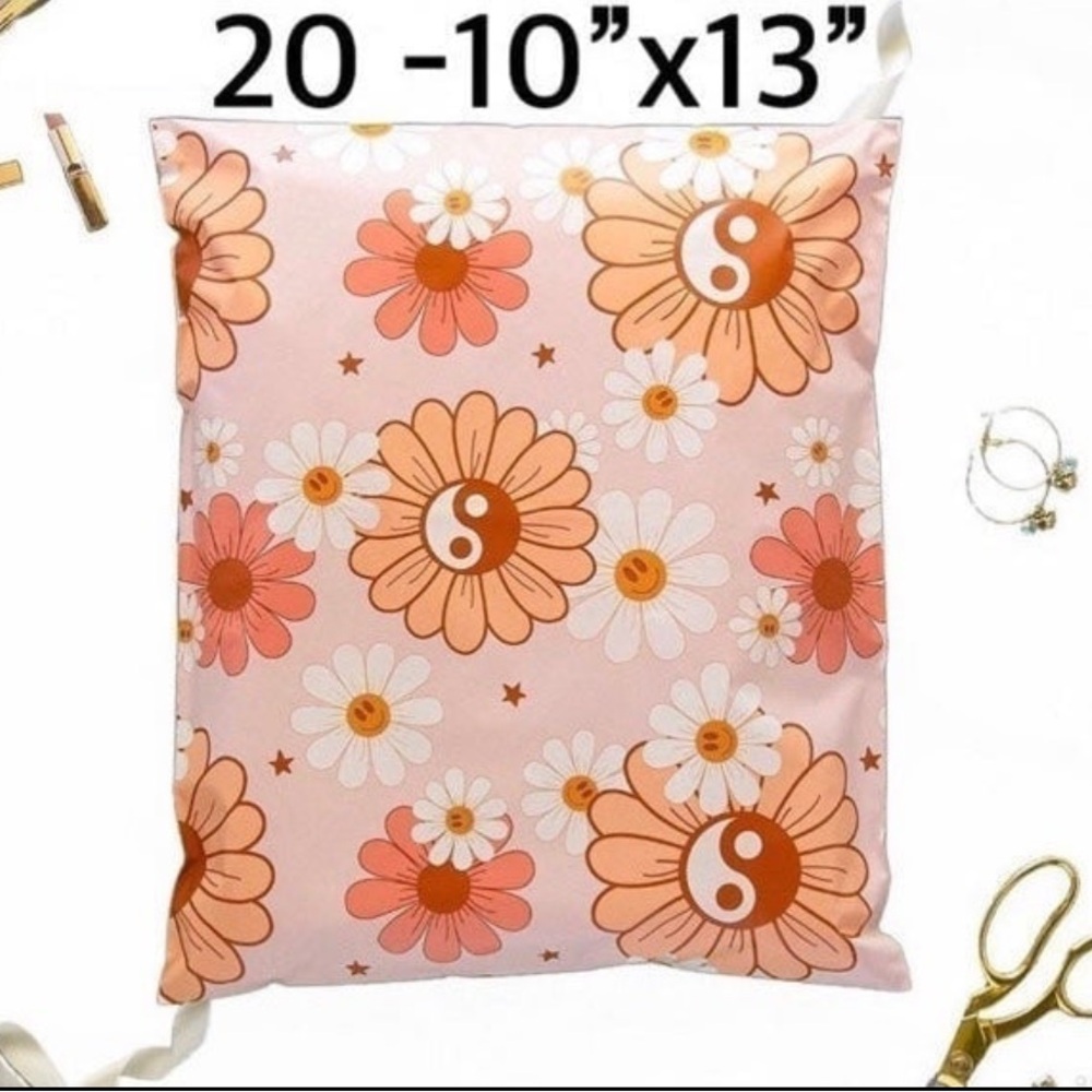 20 -Ying & Yang poly mailers 10”x13”